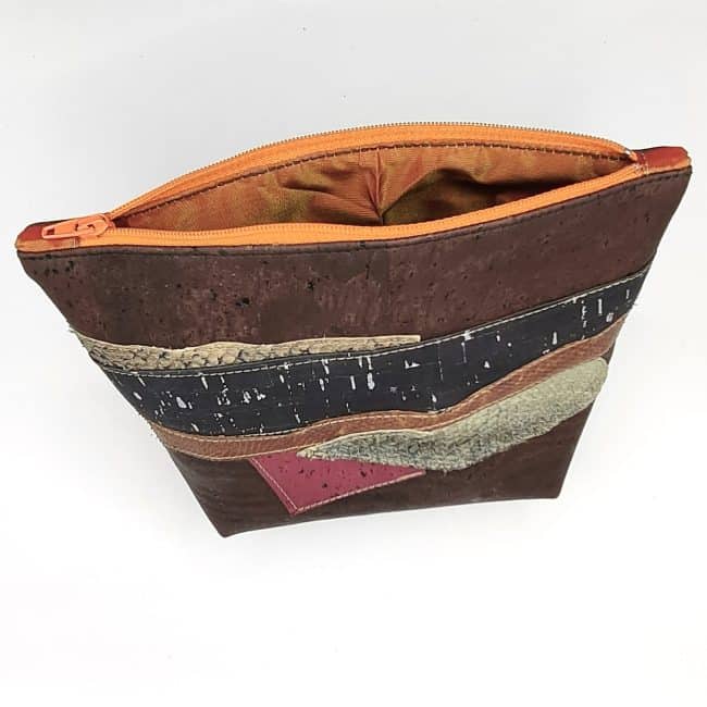 trousse en tissu de Liège et cuir de poisson