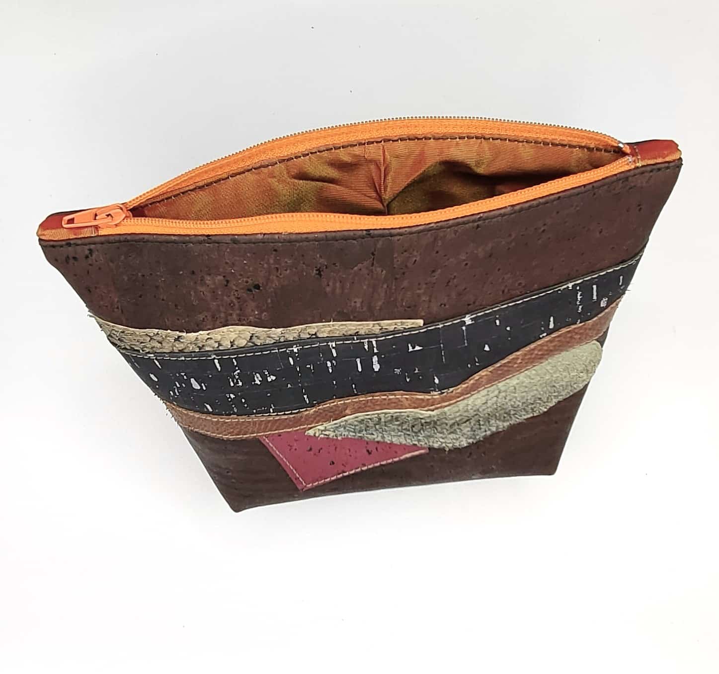 trousse en tissu de Liège et cuir de poisson