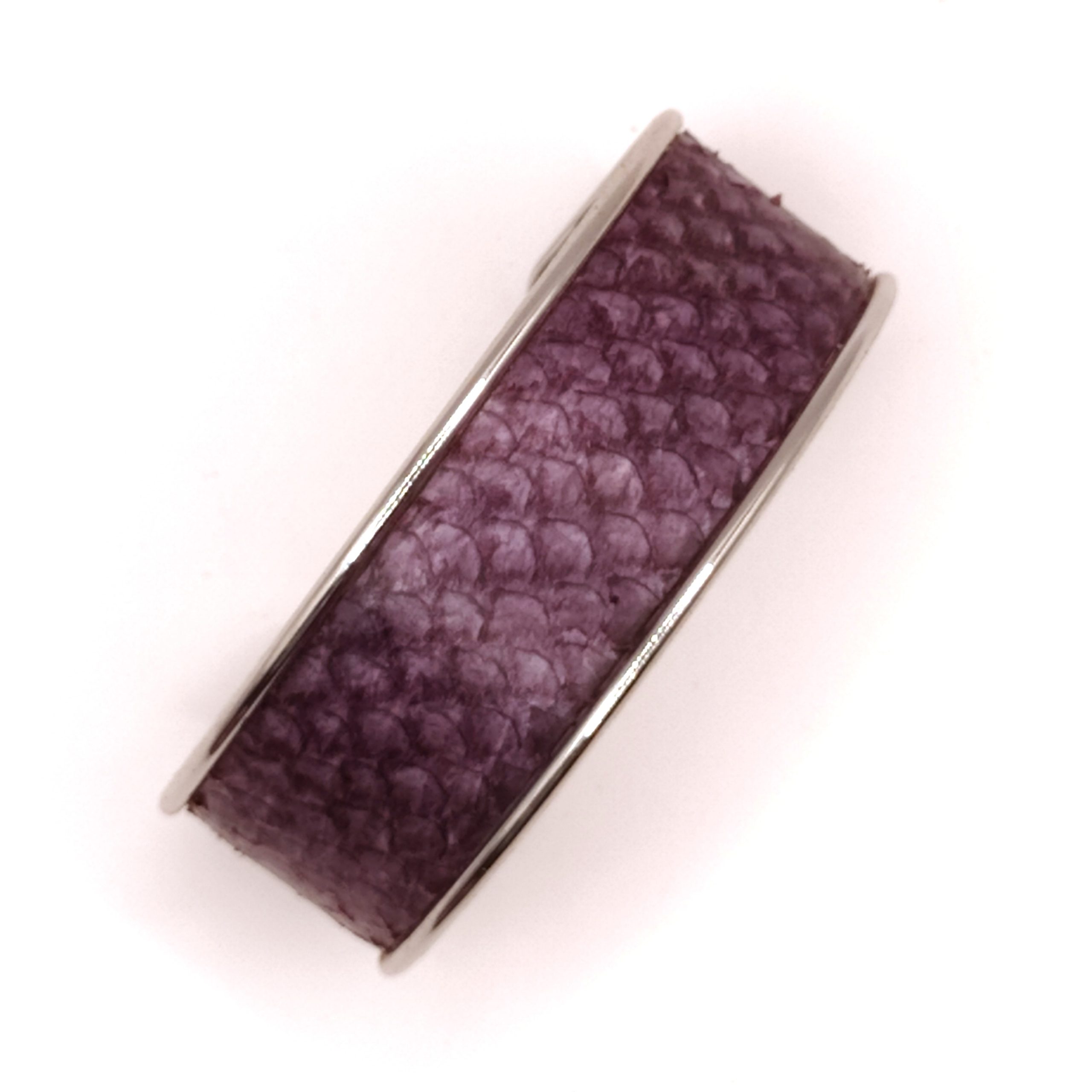 Manchette en cuir de poisson et laiton – Image 2